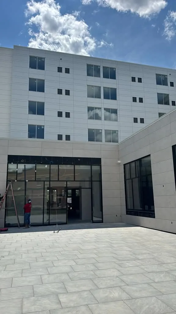 Glass installation project 14 — Tell Projects Houston TX